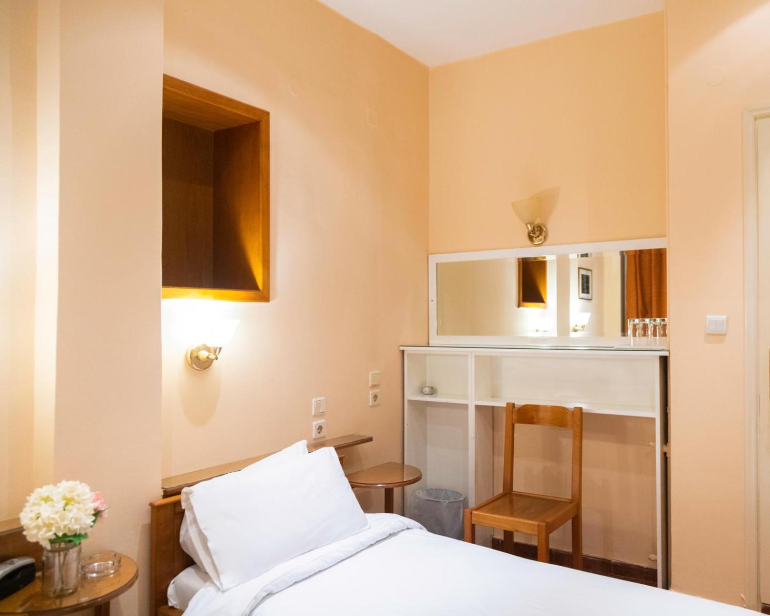 Hotel Avra Kardítsa Eksteriør bilde